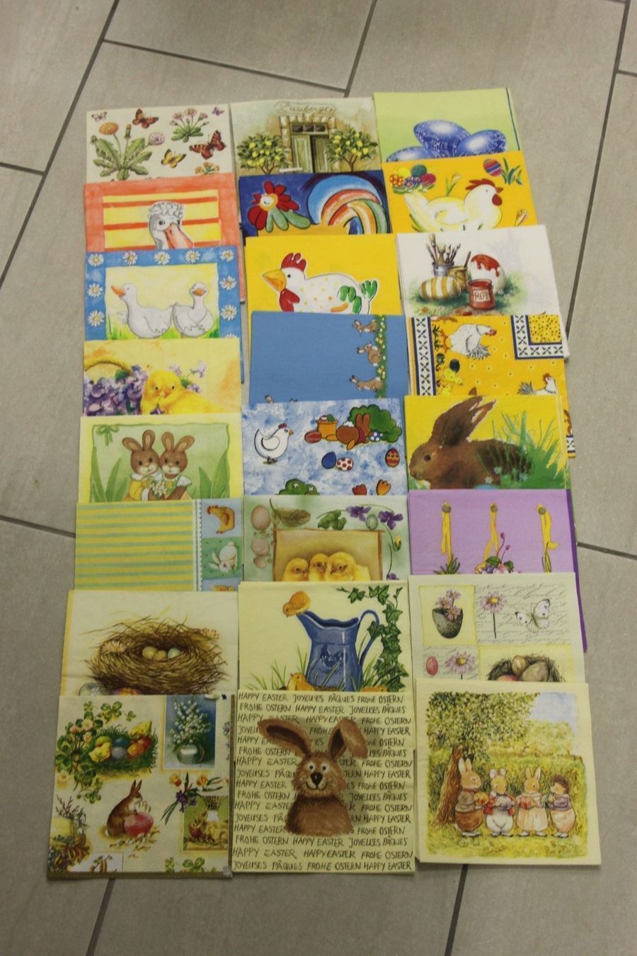 Tovaglioli: Grosses Papierservietten Paket – Nuovo (secondo la descrizione) da Binningen venduto da Kellox 2