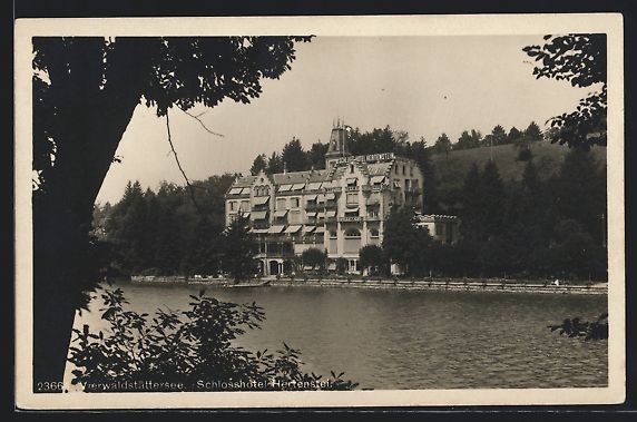 Cartoline postali: Hertenstein /Vierwaldstättersee, Schlos – Usato da Berlin venduto da bartko-reher