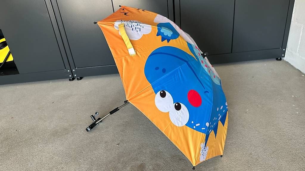 Parasols: Sonnenschirm  – D'occasion à Gretzenbach par Mega56