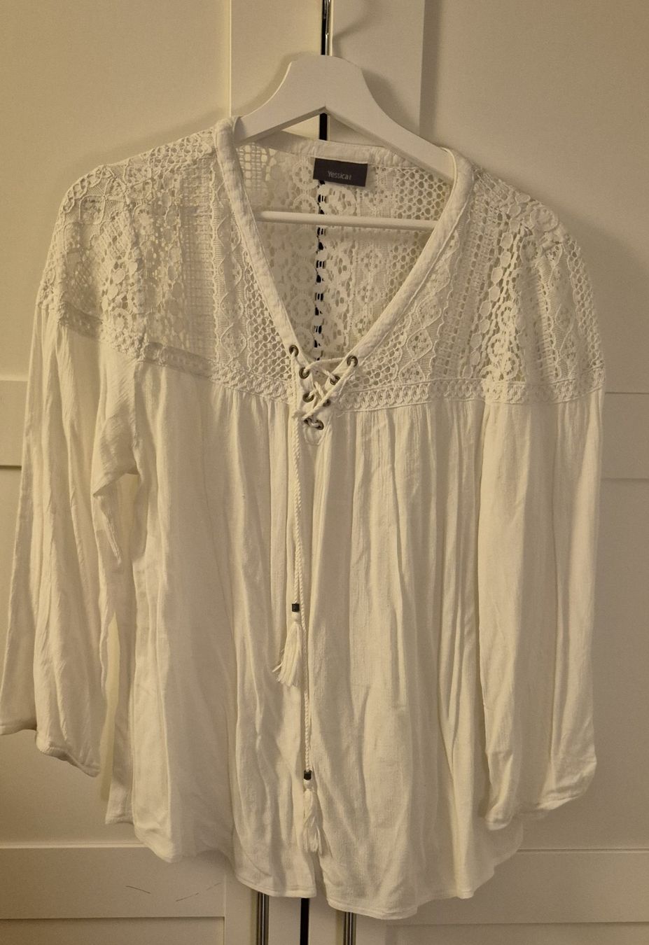Camicette: Bluse mit grober Spitze weiss – Usato da Zürich venduto da c_ysb2