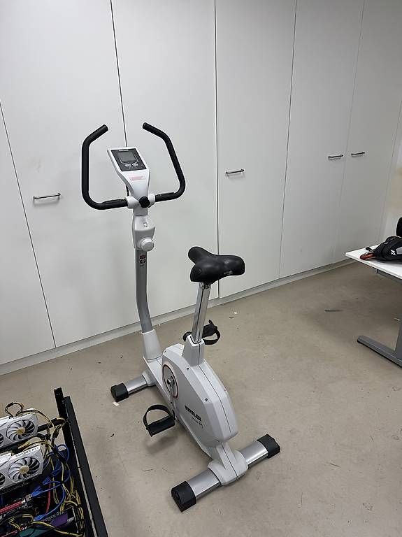 Hometrainer: Kettler Ergometer Heimtrainer Hometrainer – Usato da Pratval venduto da Aperture11