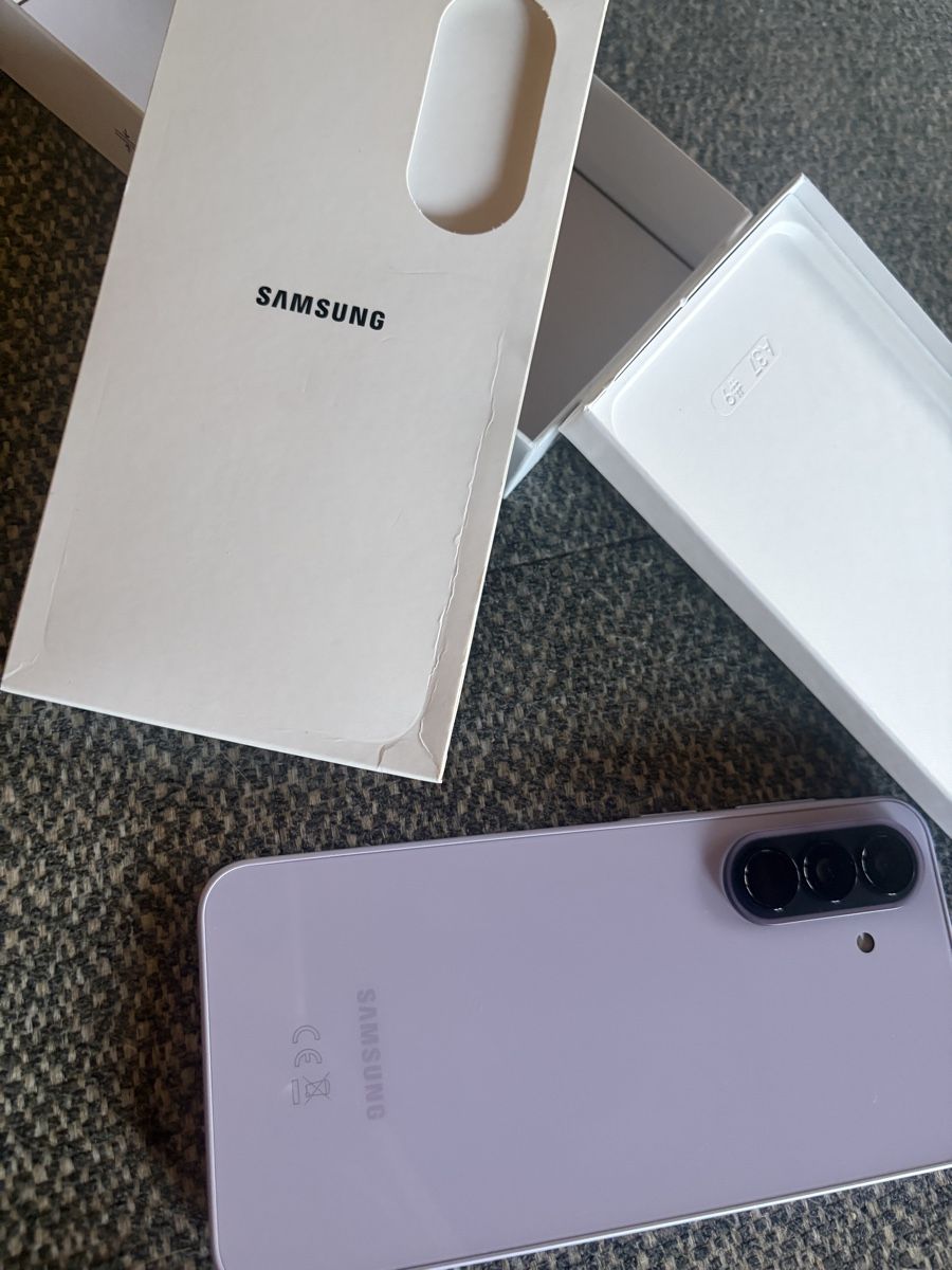 Samsung Telefoni cellulari / Smartphones: Samsung Galaxy A37 5G Smartphone – Nuovo (secondo la descrizione) da Kreuzlingen venduto da micus87 5