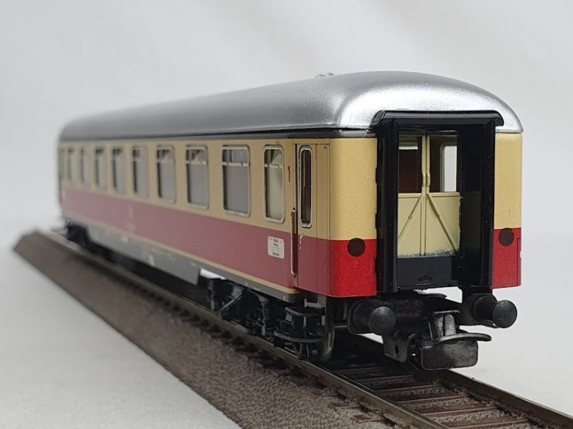 Märklin Modellini di ferrovie: Märklin 4085 DB Avüm "TEE-Abteilwagen", Version: 1970 – Usato da Seon venduto da voAllBah 4