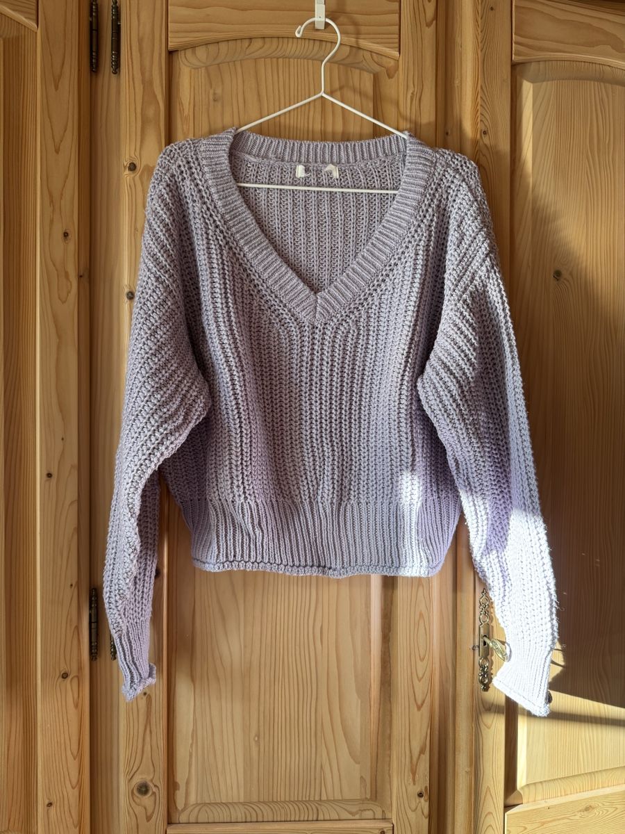 Pullover & Sweatshirts: Strickpullover, Lila – Gebraucht aus Hergiswil NW von kaufe_bei_kaufmann