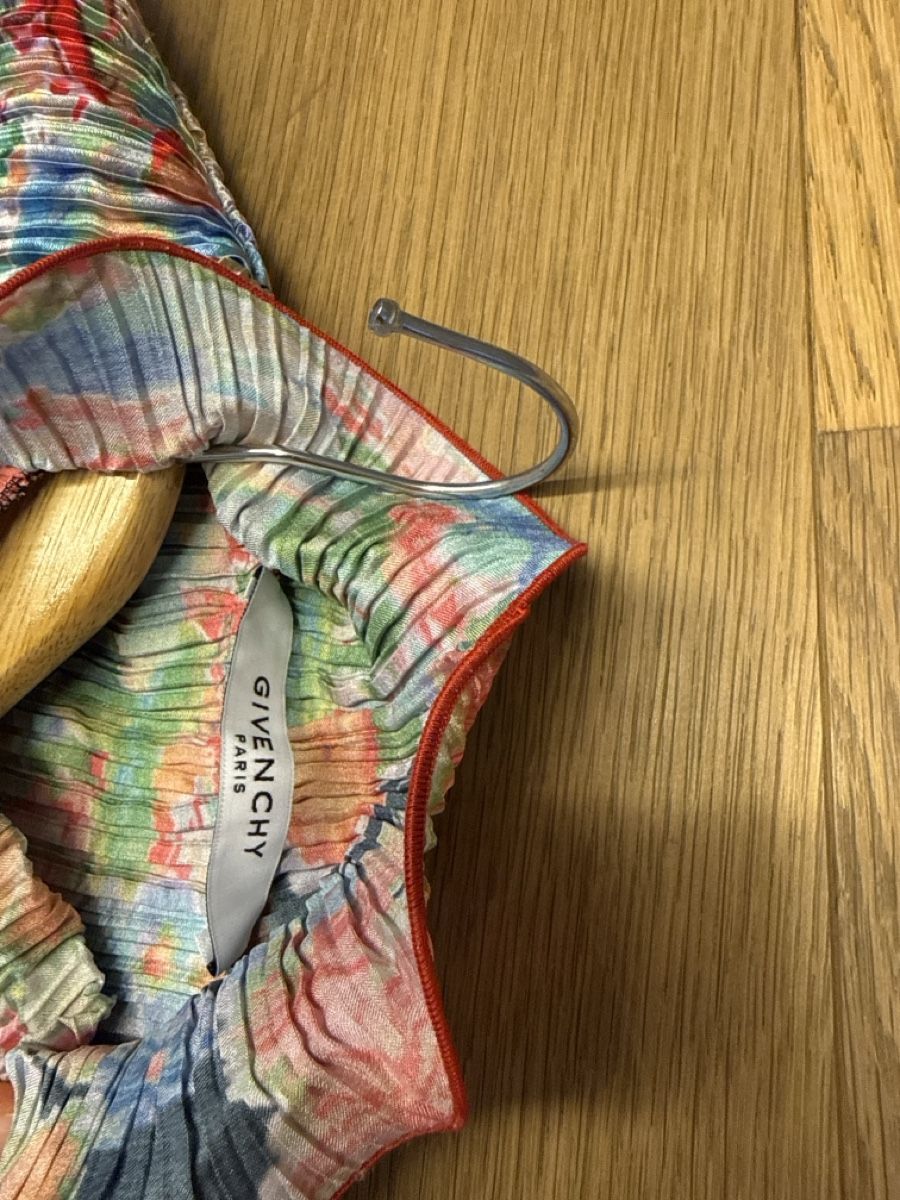 Givenchy Vestiti: Givenchy silk pleated cocktail dress – Nuovo e nell'imballaggio originale da Bäch SZ venduto da jfog 1