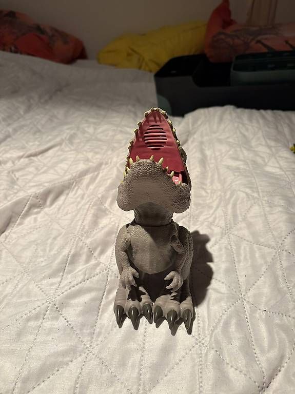 Statuette: Dino mit Geräusch  – Usato da Dagmersellen venduto da _Murckelchen_