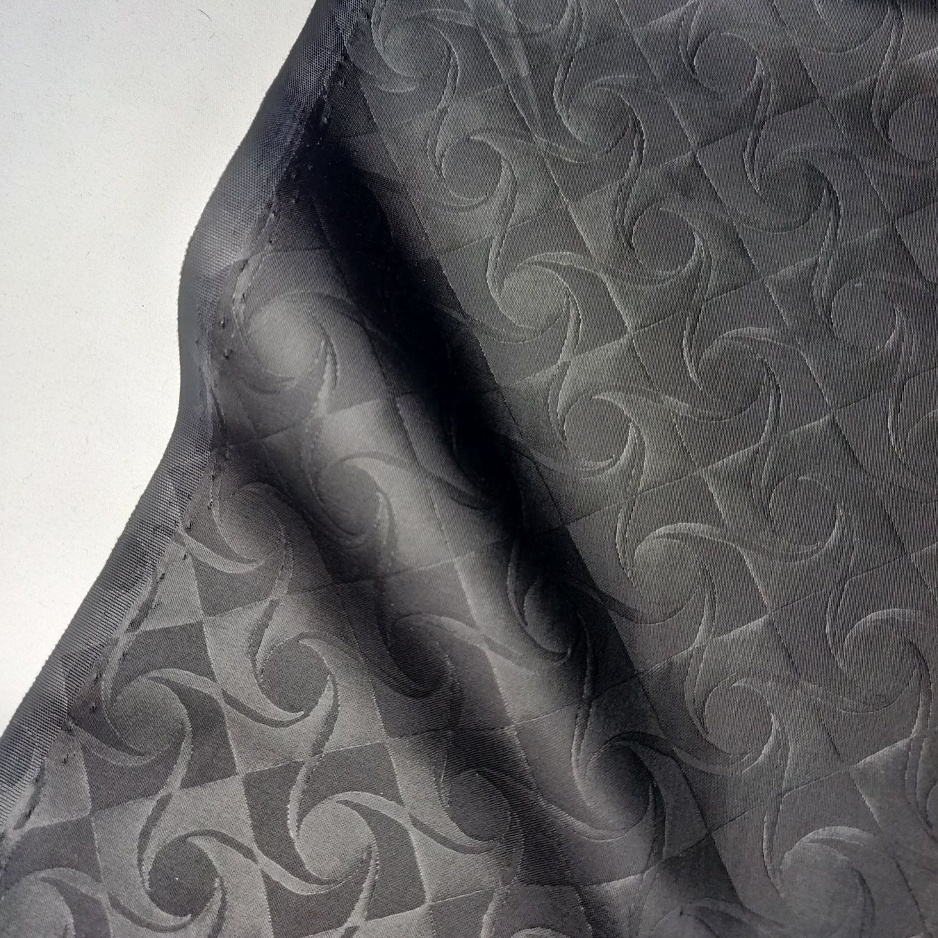 Tessuti: Ital. Designer Baumwolle Elastan 1.50x1.40m nero nero shiny – Nuovo (secondo la descrizione) da Lufingen venduto da Voyager7 1