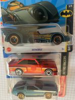 3x HotWheels Ford Escort RS, Delorean, Batmobile ab 11.-