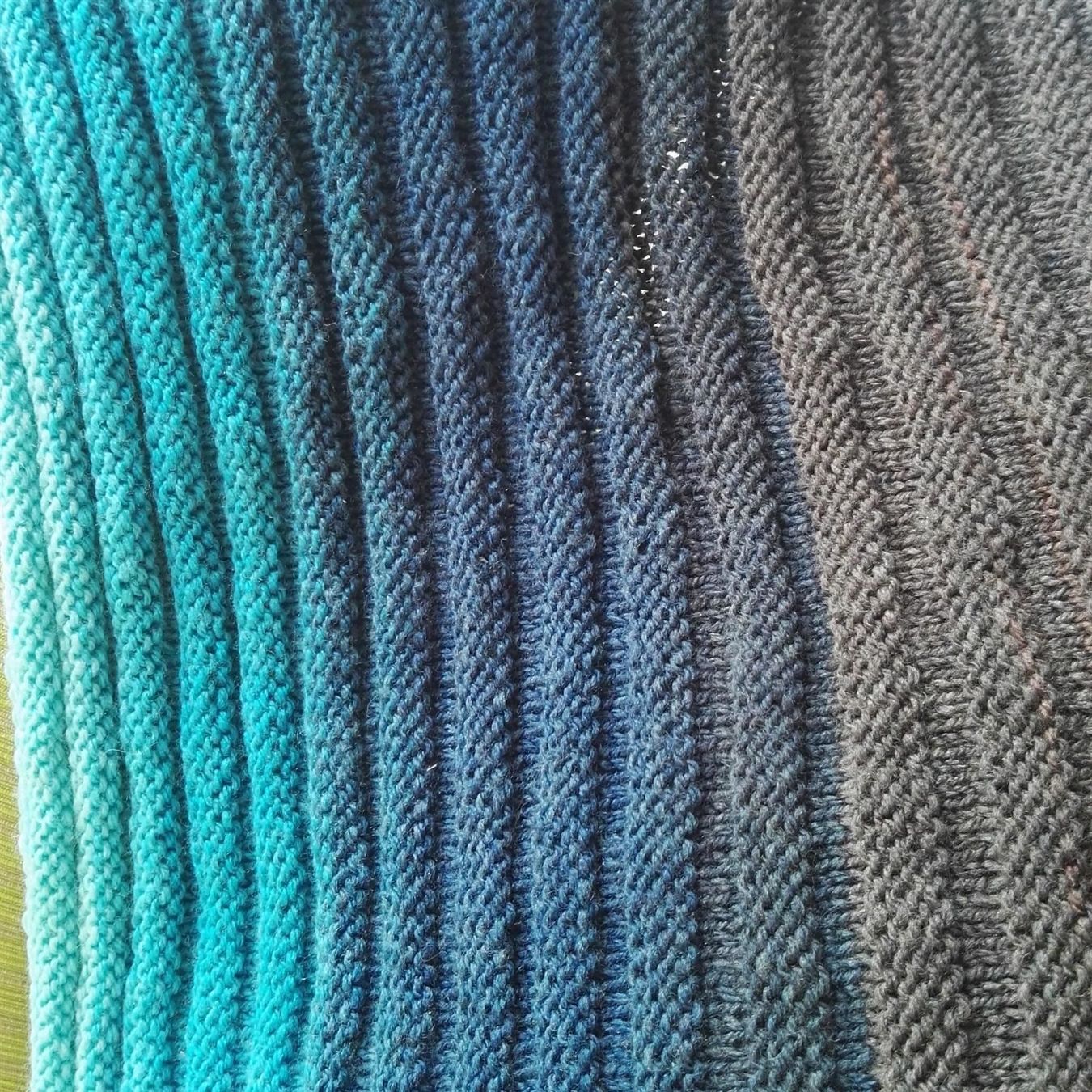 Foulard & Sciarpe: DREIECKSSCHAL BLAU GRAU – Nuovo (secondo la descrizione) da Jona venduto da Zauberstatt 2