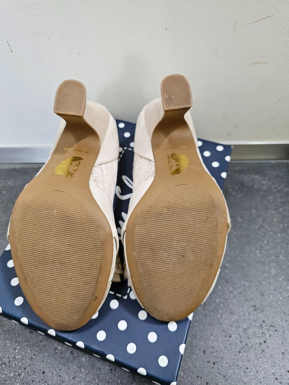 Scarpe da donna: Pumps, Ruby Shoo, Absatzschuhe Grösse 39 oder UK 6 – Usato da Mönthal venduto da Creativchaos 2