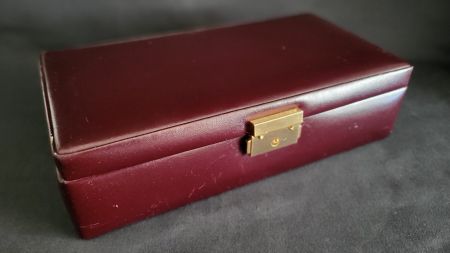 Leder-Schmuckschatulle