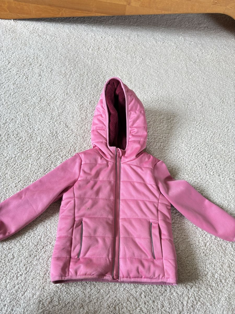 Lotti & Set di vestiti: Mädchenkleidung – Usato da Pieterlen venduto da JK99 8