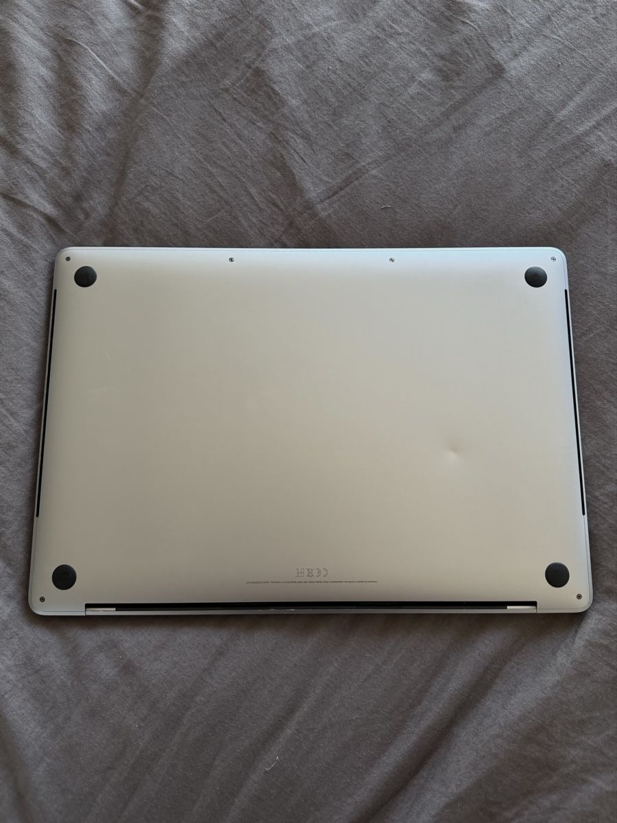 Apple Notebook: MacBook Pro 15” (2019) – Usato da Heitenried venduto da melinazahno 5
