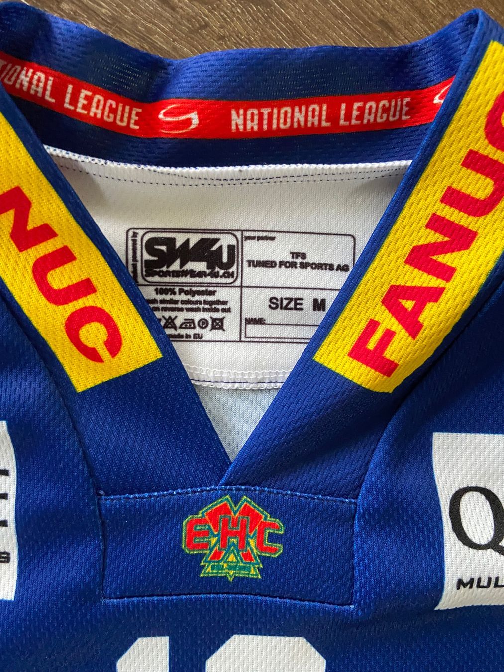 Leibchen & Hosen: EHC Biel-Bienne Trikot Gr. M – Gebraucht aus Muttenz von bargain_hunter 1