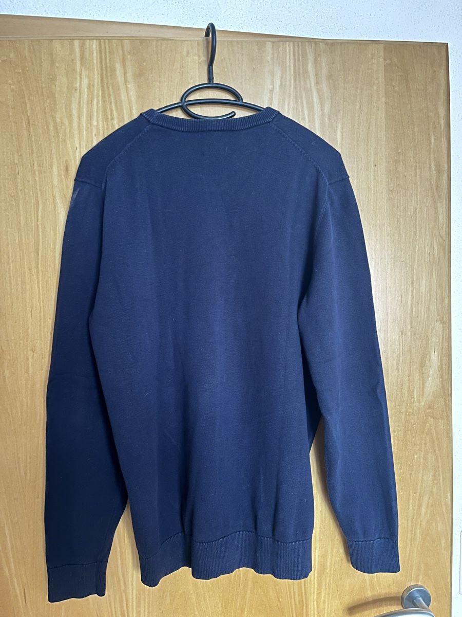 Lacoste Pullover & Sweatshirts: Lacoste Pullover, dunkelblau, Grösse M - Top Zustand! – Gebraucht aus Ruggell von blu_zb7q 1