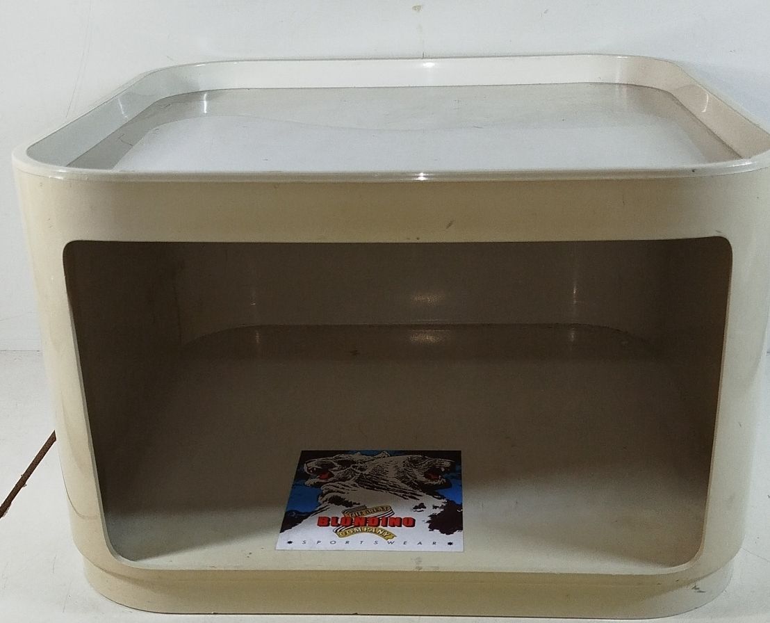Comodini: Kartell Vintage Möbel (em26) – Usato da Künten venduto da Schnaepplihuus