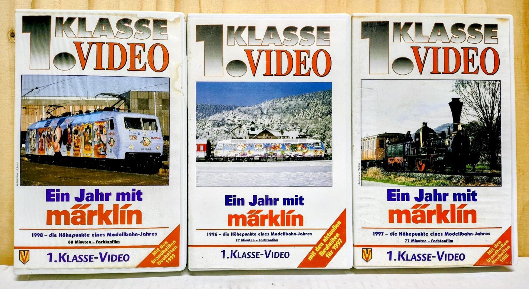 Toutes les VHS: 3 Video Kassetten Märklin Eisenbahn – D'occasion à Pfäffikon ZH par Colacity