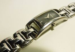 Neue Fundschätze Armbanuhr Damenuhr Kettenuhr Uhr DKNY