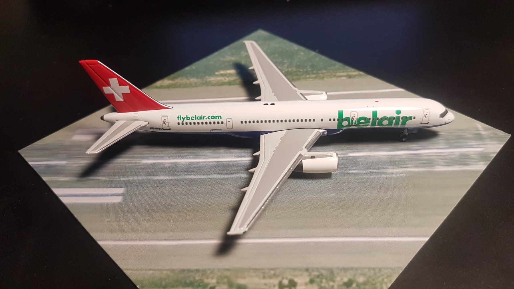 Boeing Modellbausätze & Standmodelle: B757-200 - BELAIR – Neu und originalverpackt aus Morges von iljamuromez 1