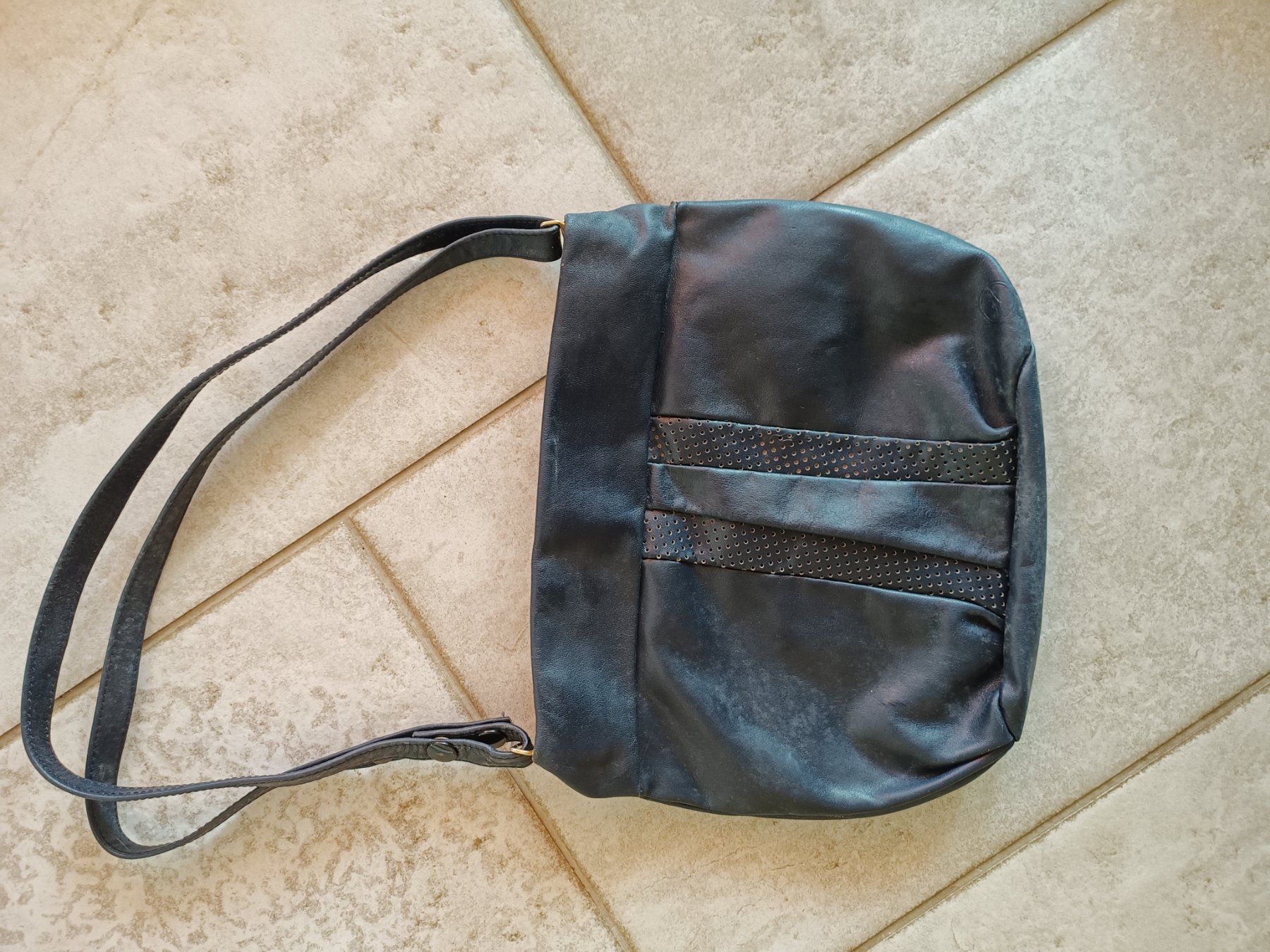 Taschen für Damen: Herzige Damenhandtasche – Gebraucht aus Aesch BL von Rerosa43 2