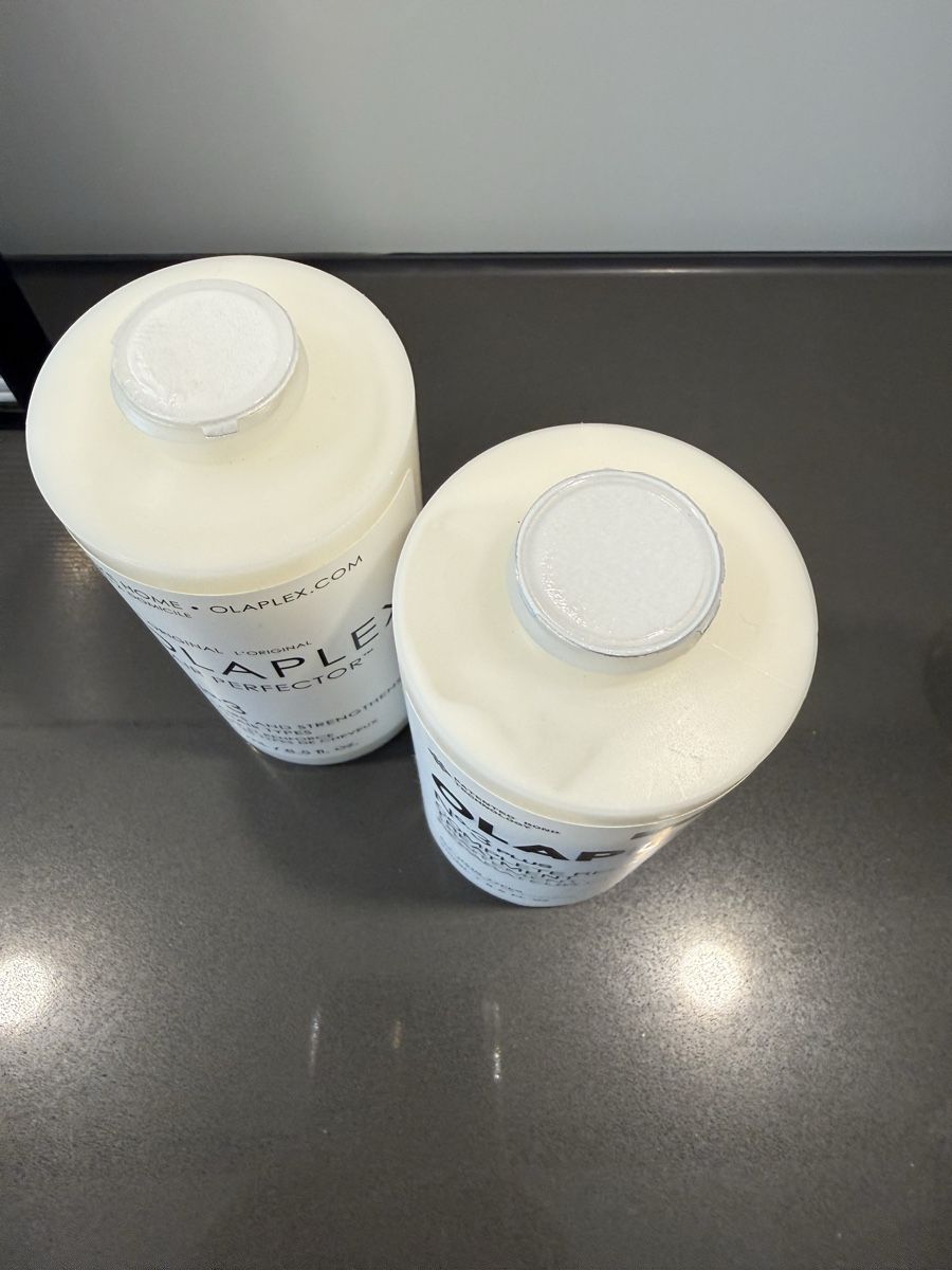Produits de soins capillaires: Olaplex Nr.3 und Nr.3 Plus – Neuf avec emballage d'origine à Bülach par Aragon14 1