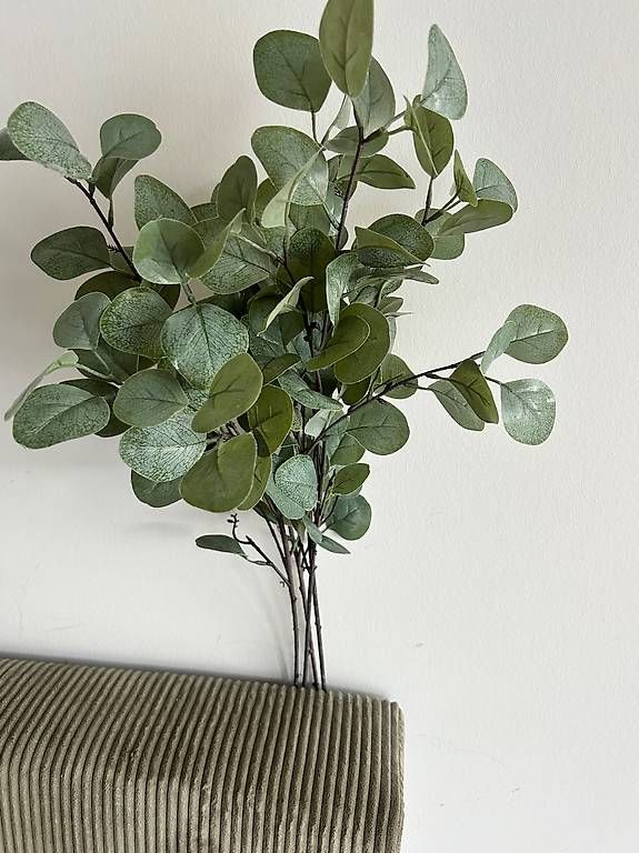 Toutes les décorations: Deko Kunstblumen – D'occasion à Basel par Kunststueckl.