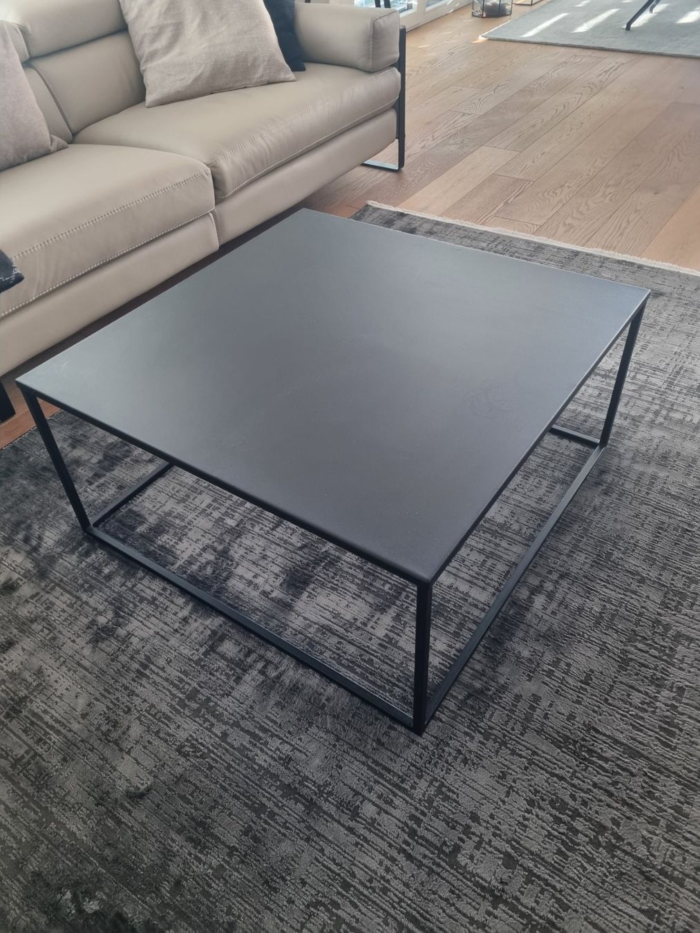 Tavoli: Couchtisch 80 cm x 80 cm – Usato da Frick venduto da Geheim007 1