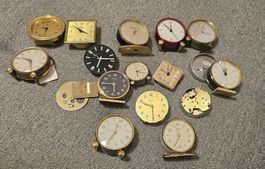 Lot de réveils anciens défectueuse & pièces détachées