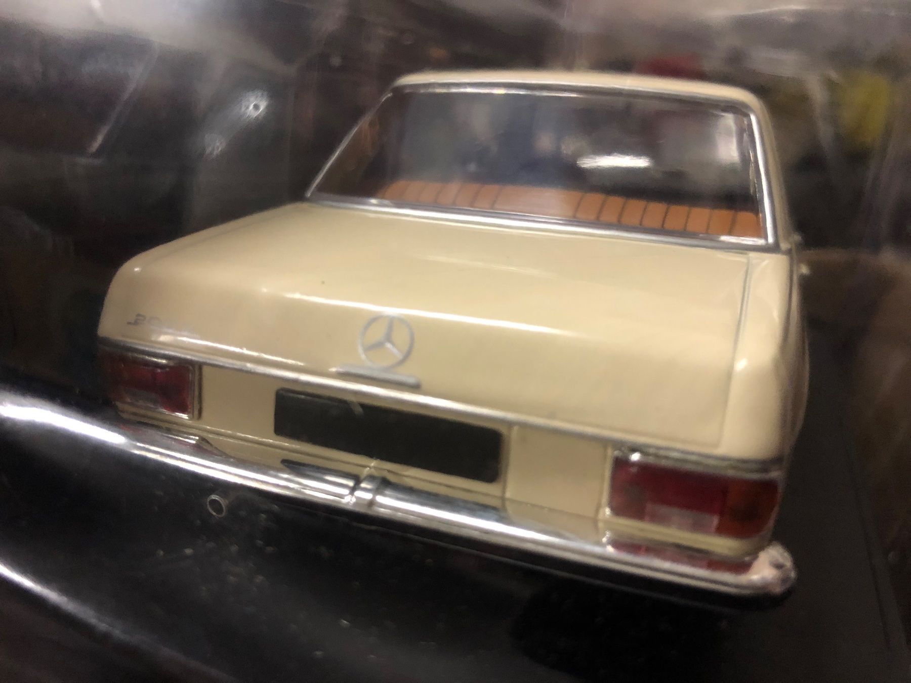 Mercedes-Benz Modellini d'auto: Mercedes-Benz/8 200d Oldtimer classic – Nuovo (secondo la descrizione) da Reinach AG venduto da rares75 2