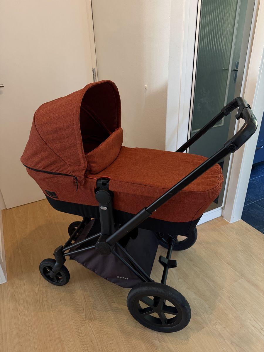 Cybex Poussette: Cybex Priam 2 in 1 – D'occasion à Schaffhausen par Nadiuna