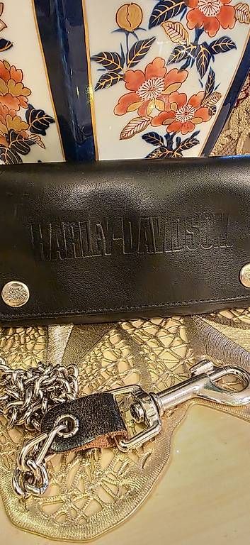 Harley-Davidson Portafogli: Harley Davidson Echt Leder Geldbeutel – Usato da Kaufdorf venduto da Nati-Nati