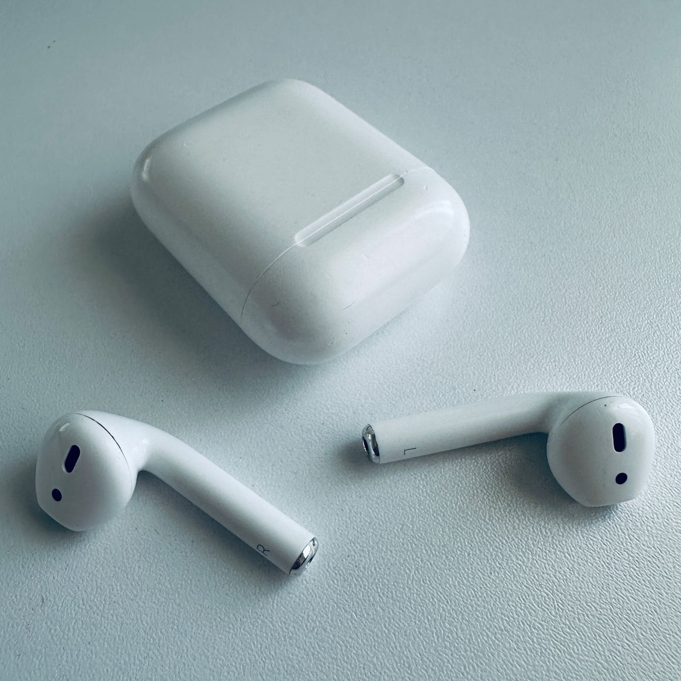 Apple Cuffie: Original Apple AirPods 2 Kopfhörer Wireless Lightning Kabel – Usato da Basel venduto da MY.AIRPODS.SHOP 8