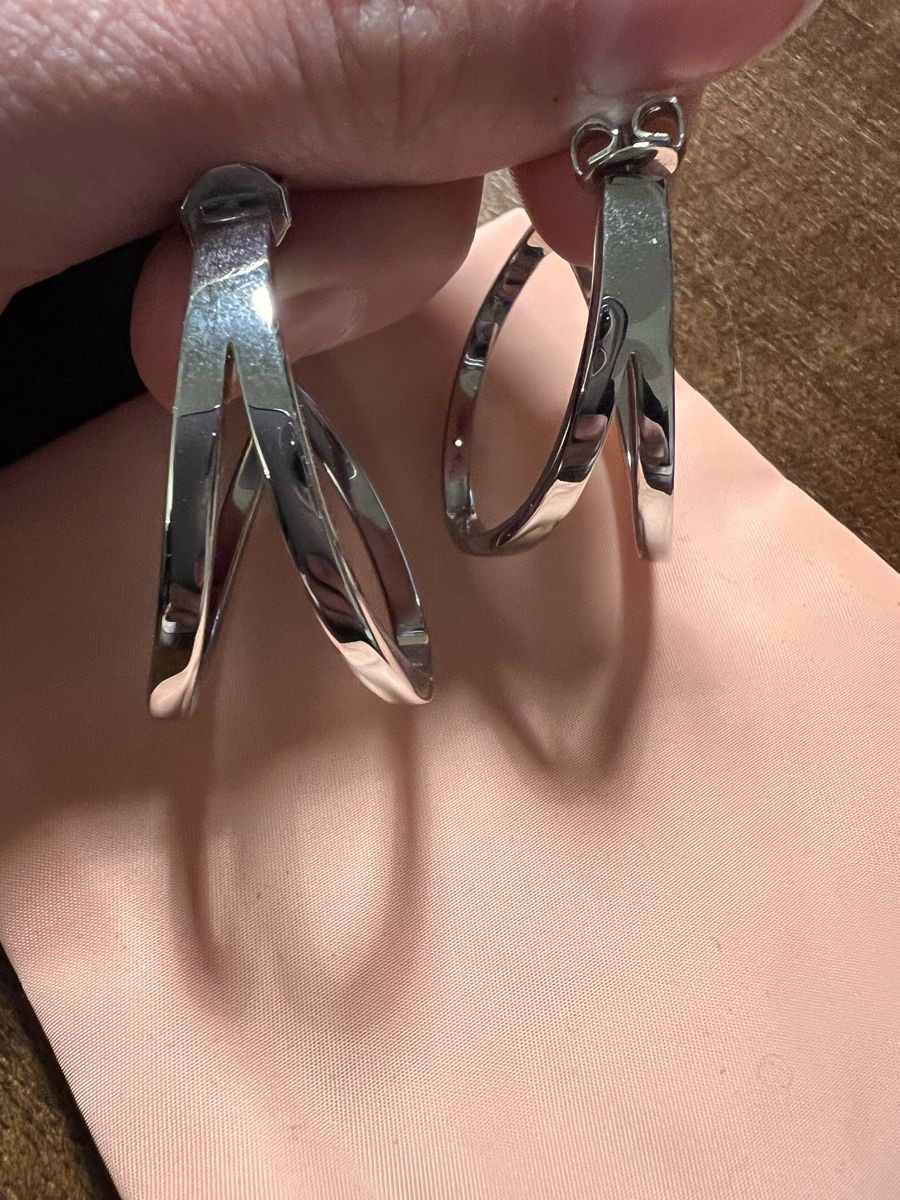 Calvin Klein Orecchini pendenti & Orecchini a lobo: CALVIN KLEIN Ohrringe Kreolen silbern – Usato da Zürich venduto da car_x52z 3