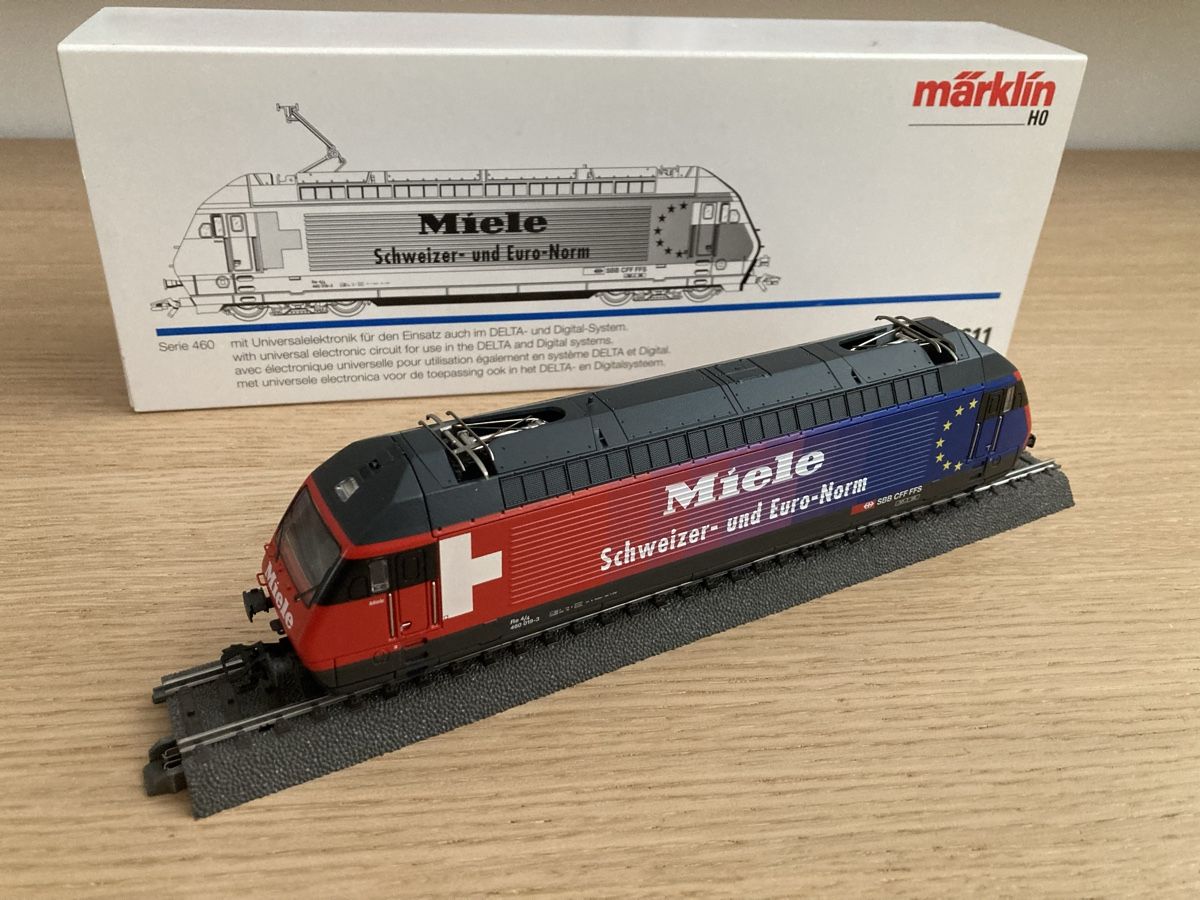 Märklin Trains électriques: Märklin 34611 Re 460 SBB Miele – Neuf avec emballage d'origine à Carabbia par DidierBaccianti