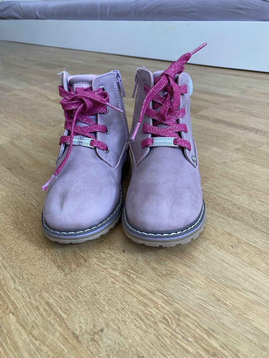 Scarpe per ragazze: Schuhe von Dockers Grösse 29 – Usato da Zürich venduto da Retrogirl