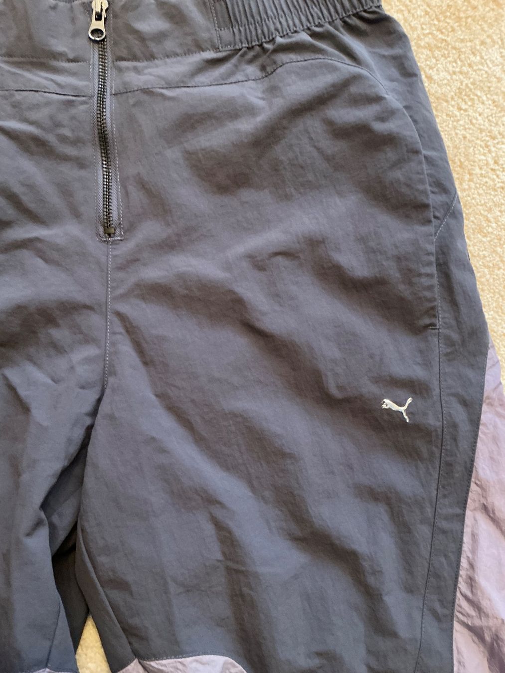 Puma Pantaloni: Puma Sporthose Gr. S – Usato da Rüfenach AG venduto da dreen87