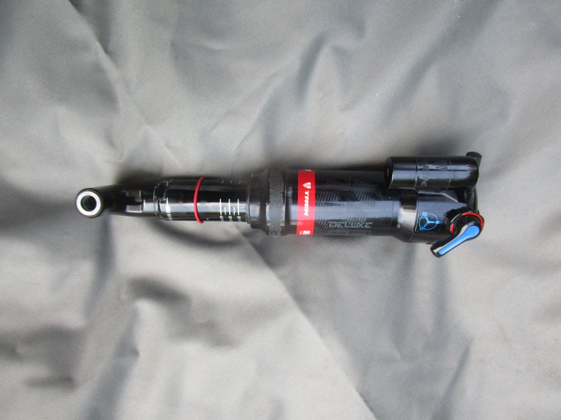 Pezzi di ricambio: RockShox Dämpfer 230x57,5mm – Usato da Ottikon venduto da Locomotive01 1