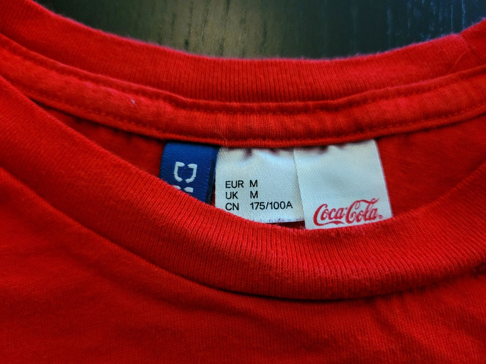 T-Shirts: Coca-Cola T-Shirt, Gr. M, Rot – Gebraucht aus Neuenegg von transformer02 2
