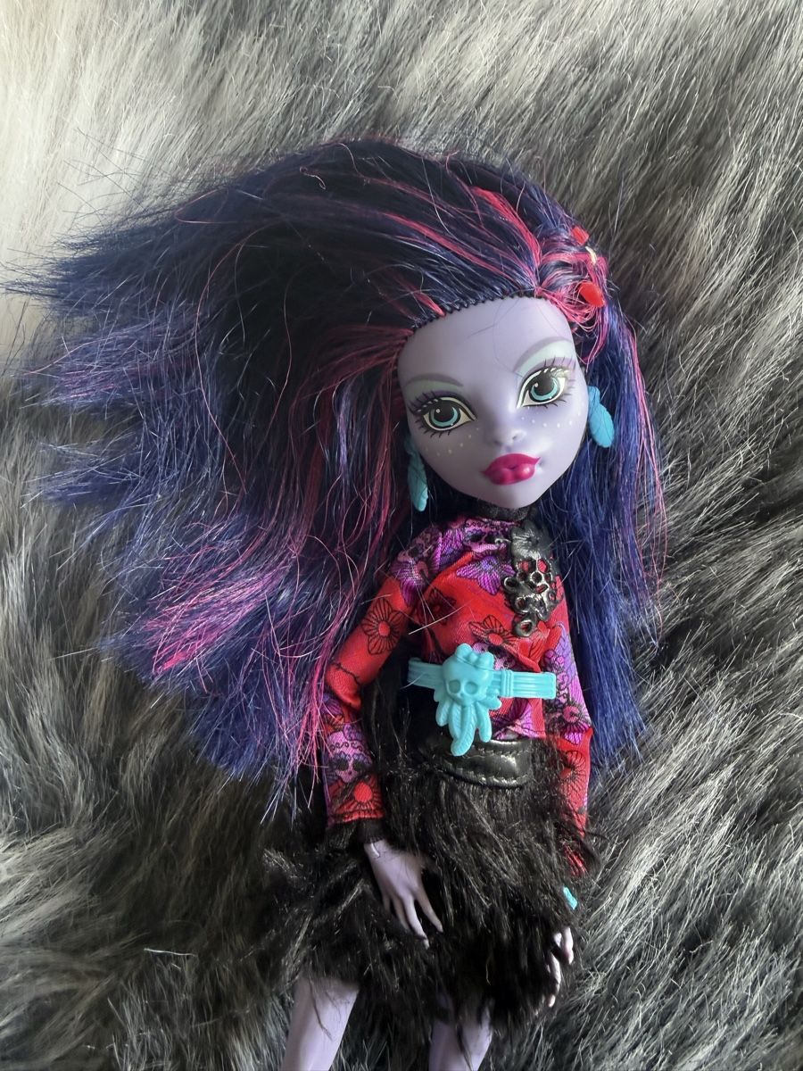 Puppen: MONSTER HIGH - JANE BOOLITTLE GLOOM & BLOOM – Gebraucht aus La Tour-de-Peilz von Doriane.sch 1