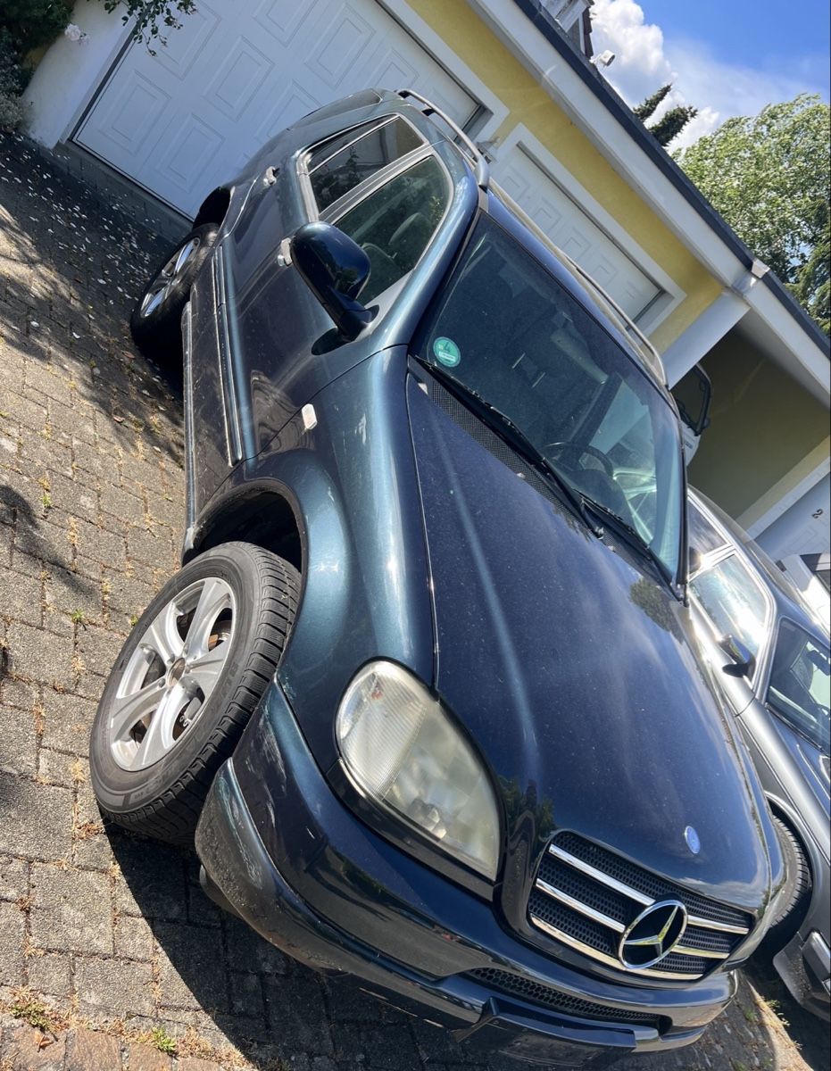 Mercedes-Benz Autos: Mercedes ML430 V8 W163 – Defekt aus Steckborn von motorschuppen 1