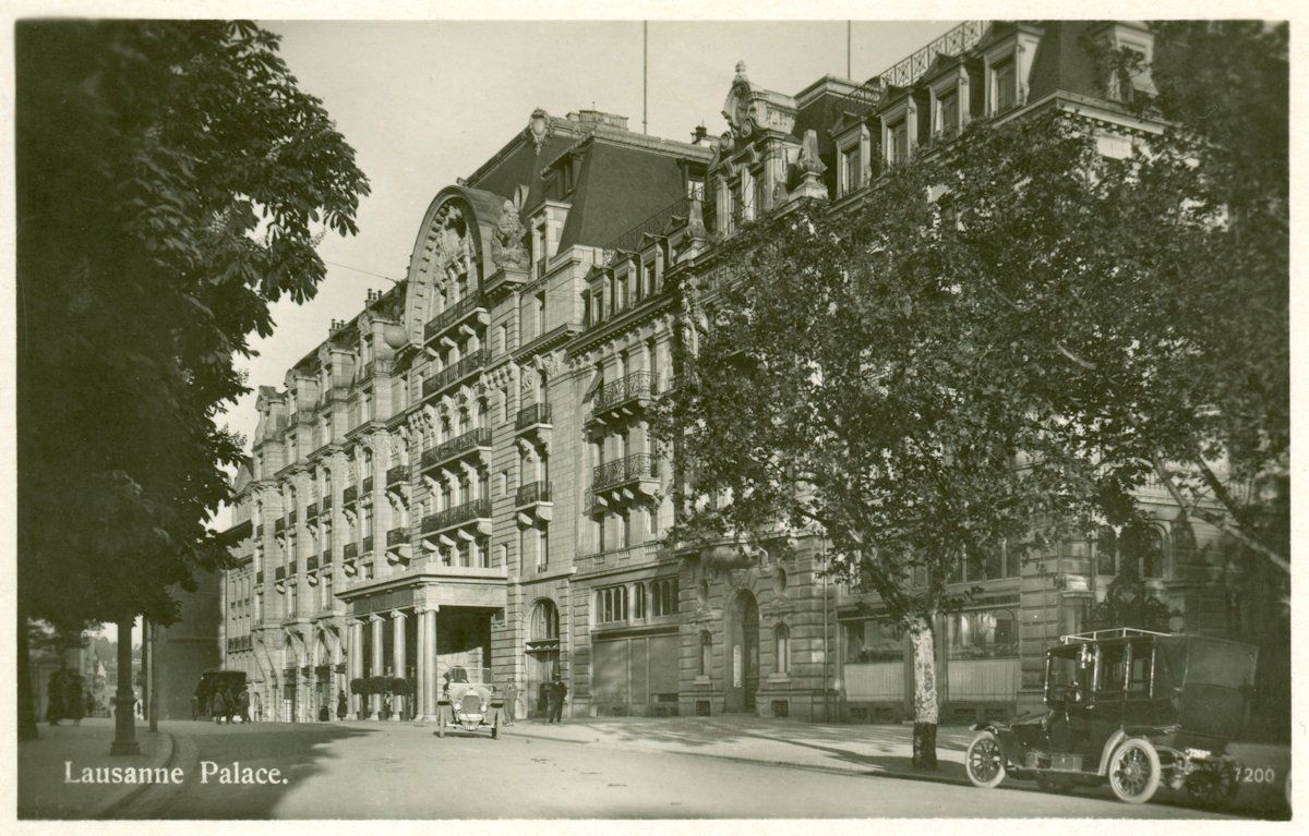 Cartoline postali: Lausanne - Palace – Usato da Chavornay venduto da SupraSenna