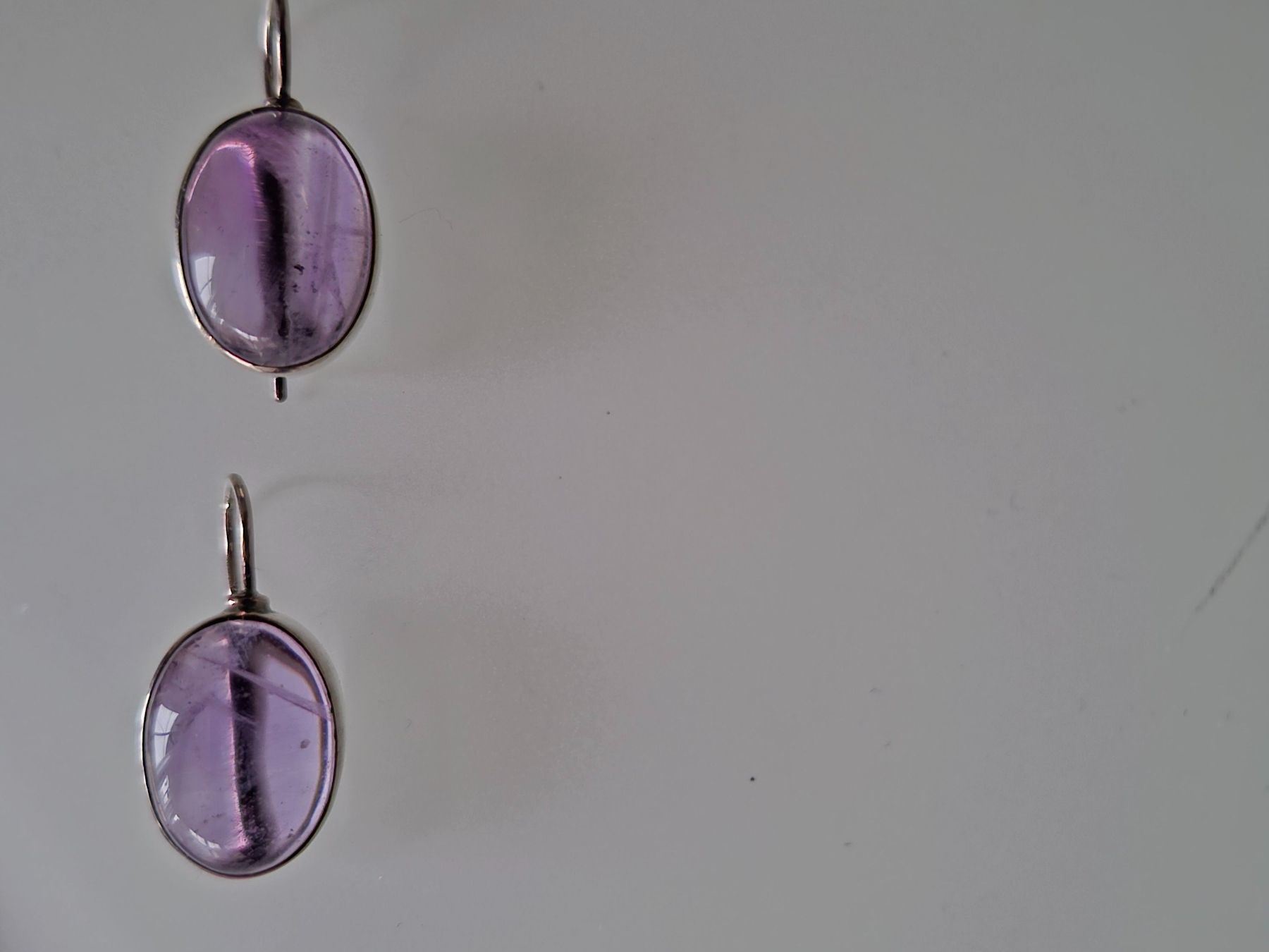 Ohrringe & -stecker: schöne Ohrringe Hänger Silber mit Amethyst oval – Gebraucht aus Ennetbaden von Rosen1