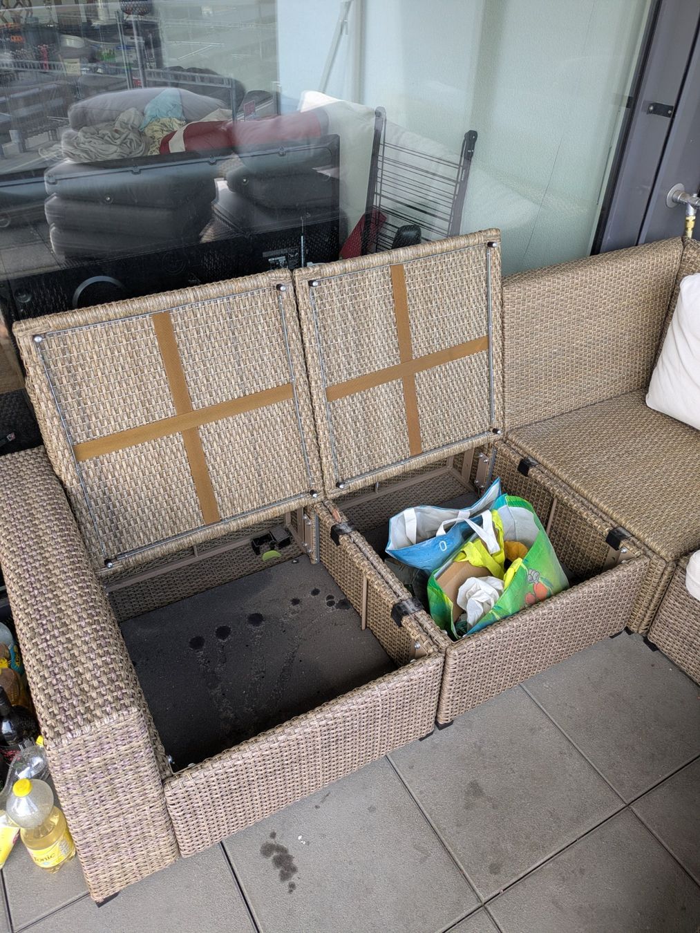 Sofas: Gebrauchte modulare Gartenlounge mit Hocker – Gebraucht aus Baden von fed_9xjj 5