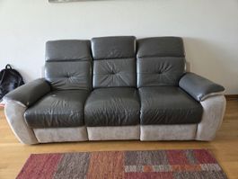 Comfortable 3 and 2-seater leather electric sofa, excellent 