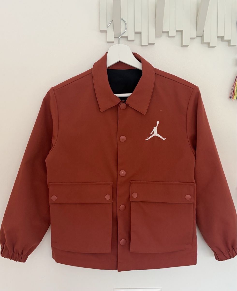 Jordan Giacche & Cappotti: Jordan Brand Jacket 130-135 – Usato da Davos Dorf venduto da tcabin
