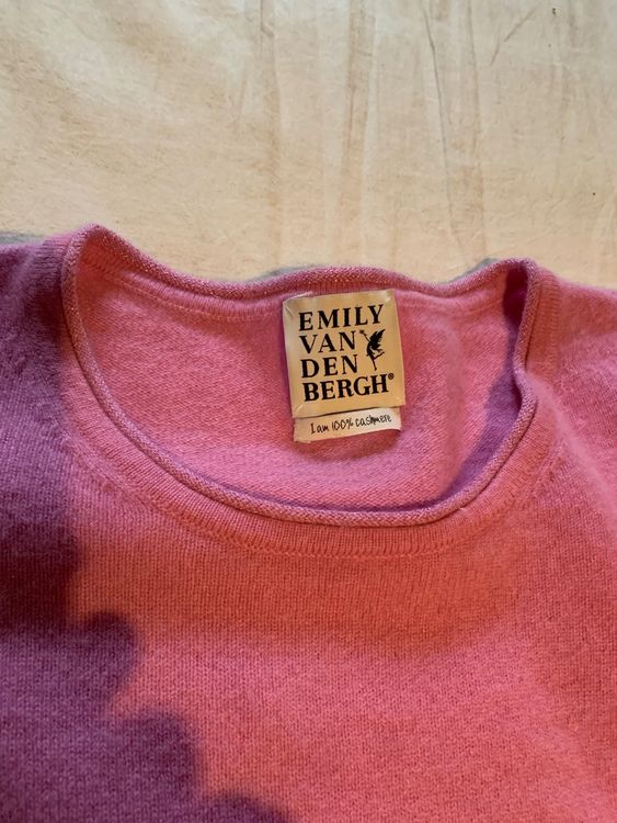 Emily Van Den Bergh Pullover