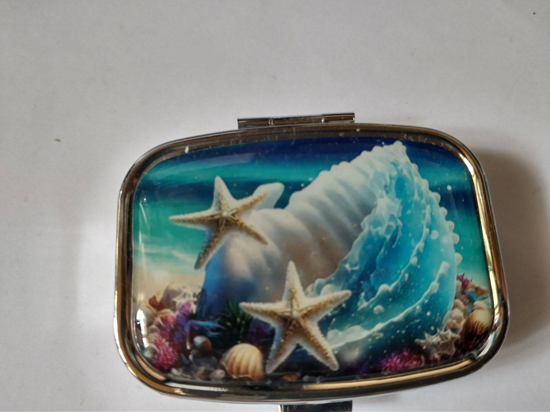 Altro in Cosmetici & Cura: Maritime Pillendose/Dose mit Muscheln und Seesternen. – Nuovo (secondo la descrizione) da Löhningen venduto da Chimae67 4