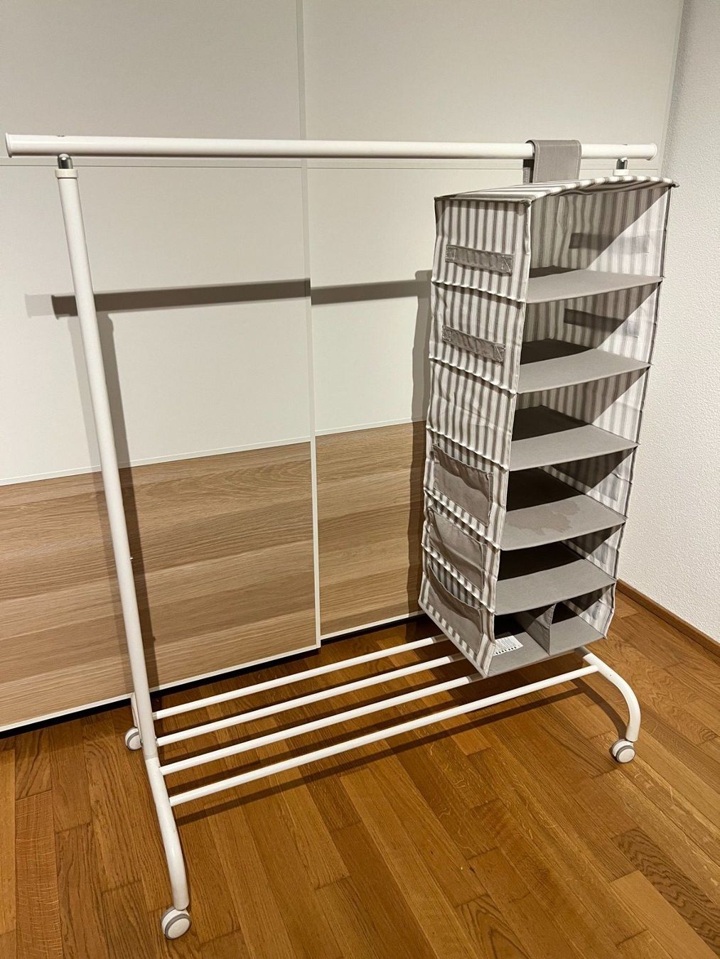 Ikea Garderobe: IKEA RIGGA Kleiderständer weiss – Gebraucht aus Uster von rek_g2n2 1