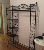 Tolle offene Garderobe