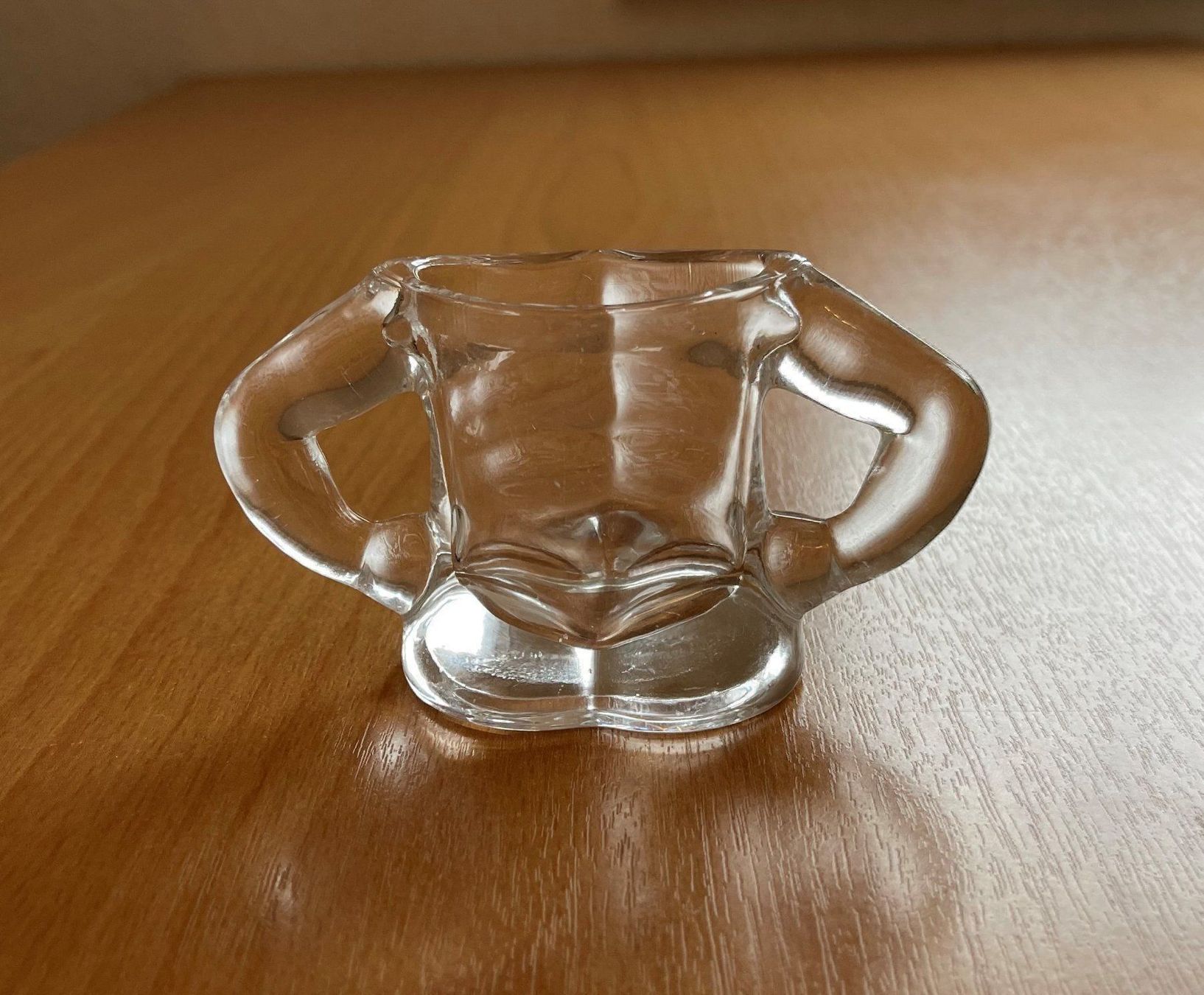 Gläser: Cooles Glas Männer Oberkörper – Neu und originalverpackt aus Basel von Seifehuesli 1